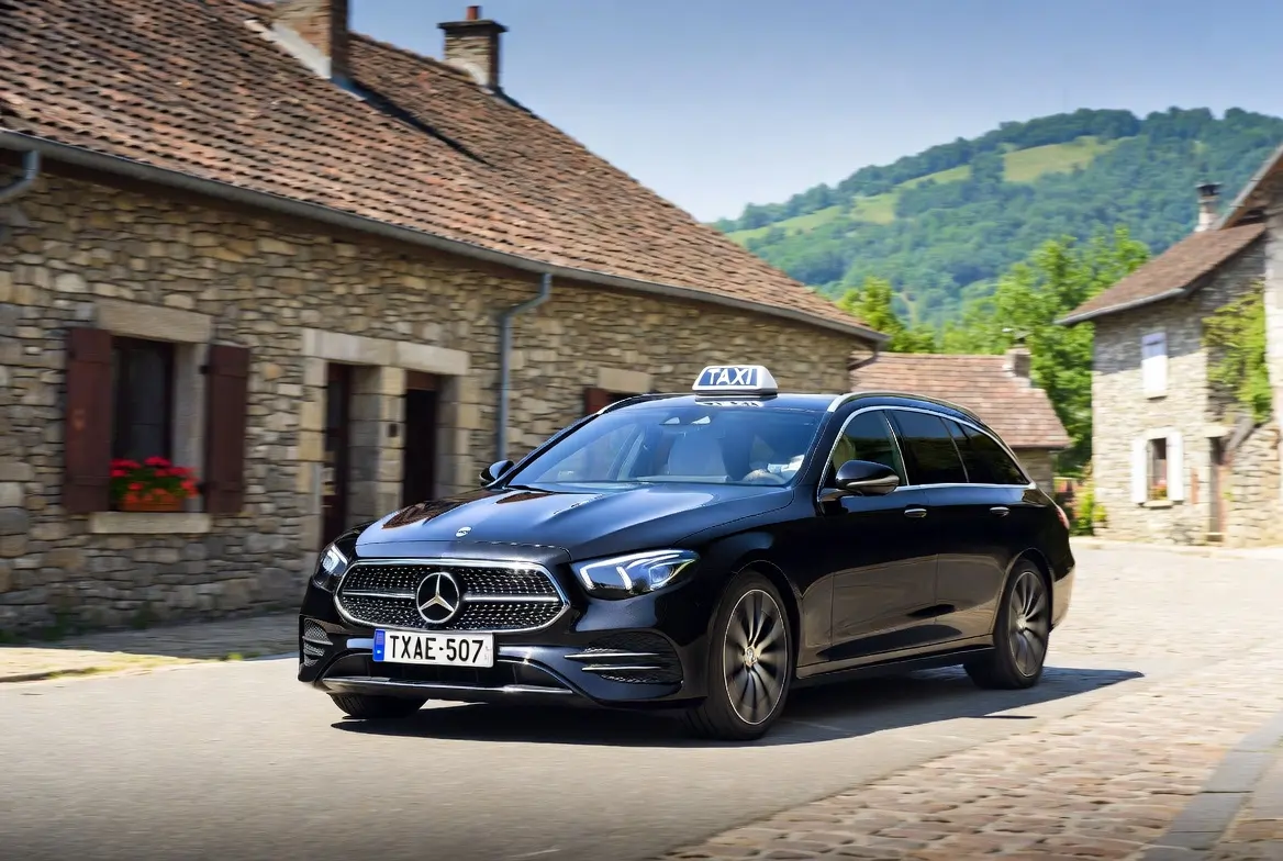 Taxi in the Ardennes